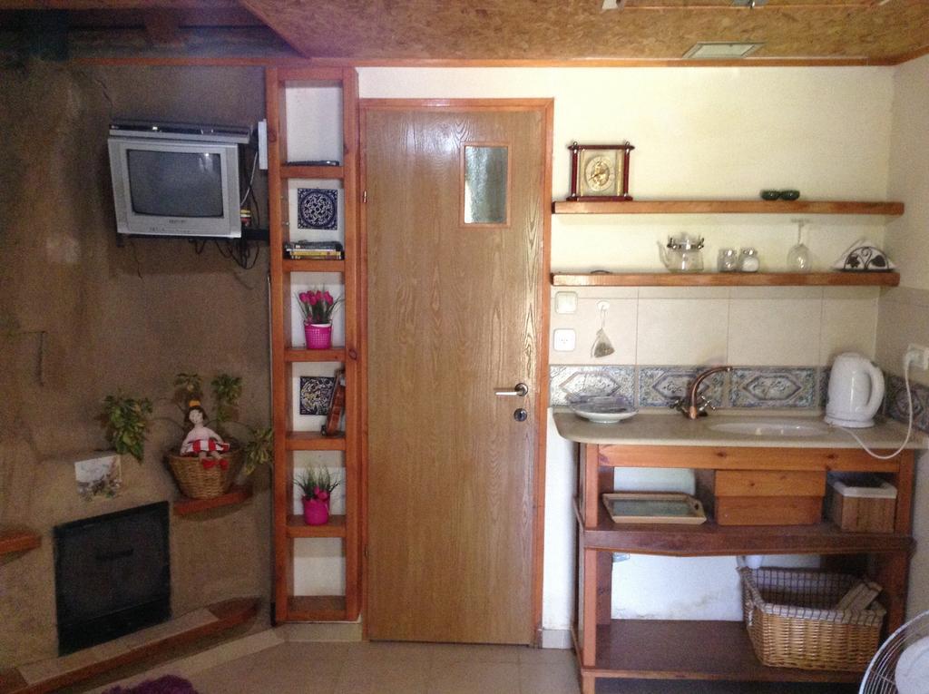 Bed and Breakfast Dutch Farm Israel Sede Zevi Exterior foto
